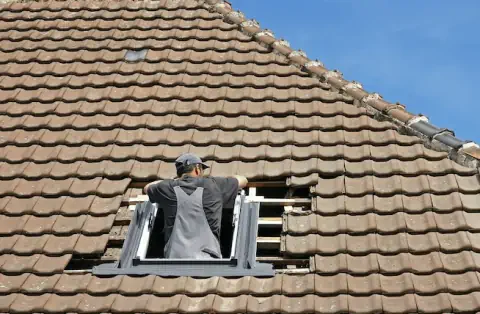 Pose de velux - Pouzy-Mésangy